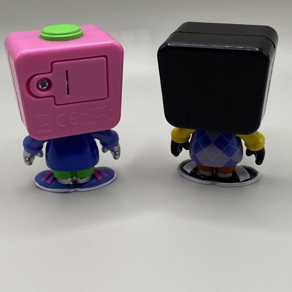 FGTeeV Mini Figure Series 3 PARTY IN THE ELEVATOR TV Mini Figure~Neighbor FG TV - Picture 2 of 2